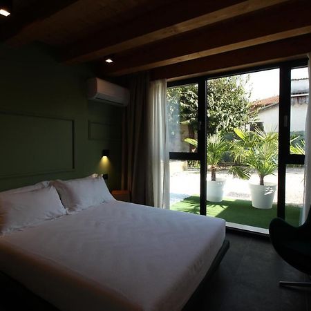 Nuovo B&B Whynot? A Vicenza Exterior foto